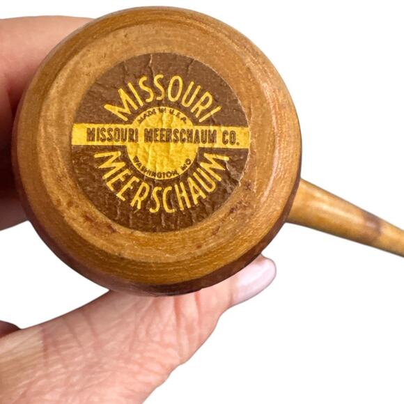 Hand Carved Wooden Missouri Meerschaum Pipe - Picture 9 of 10